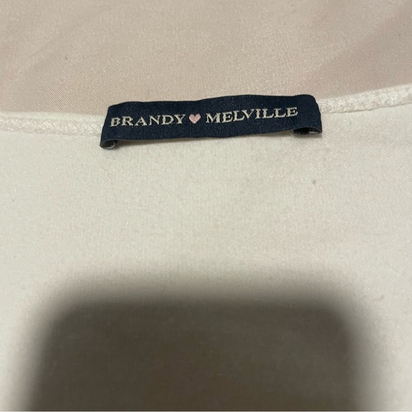 Brandy Melville wrap top - Picture 4 of 4